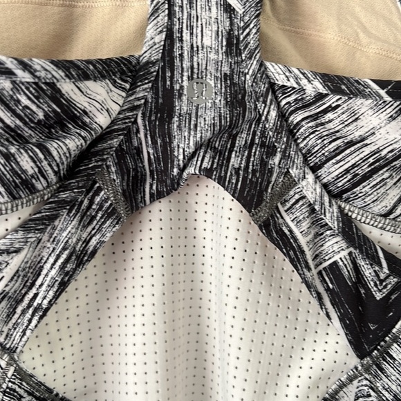 Lululemon Crossback Tank Heat Wave White Black / White - Picture 7 of 12